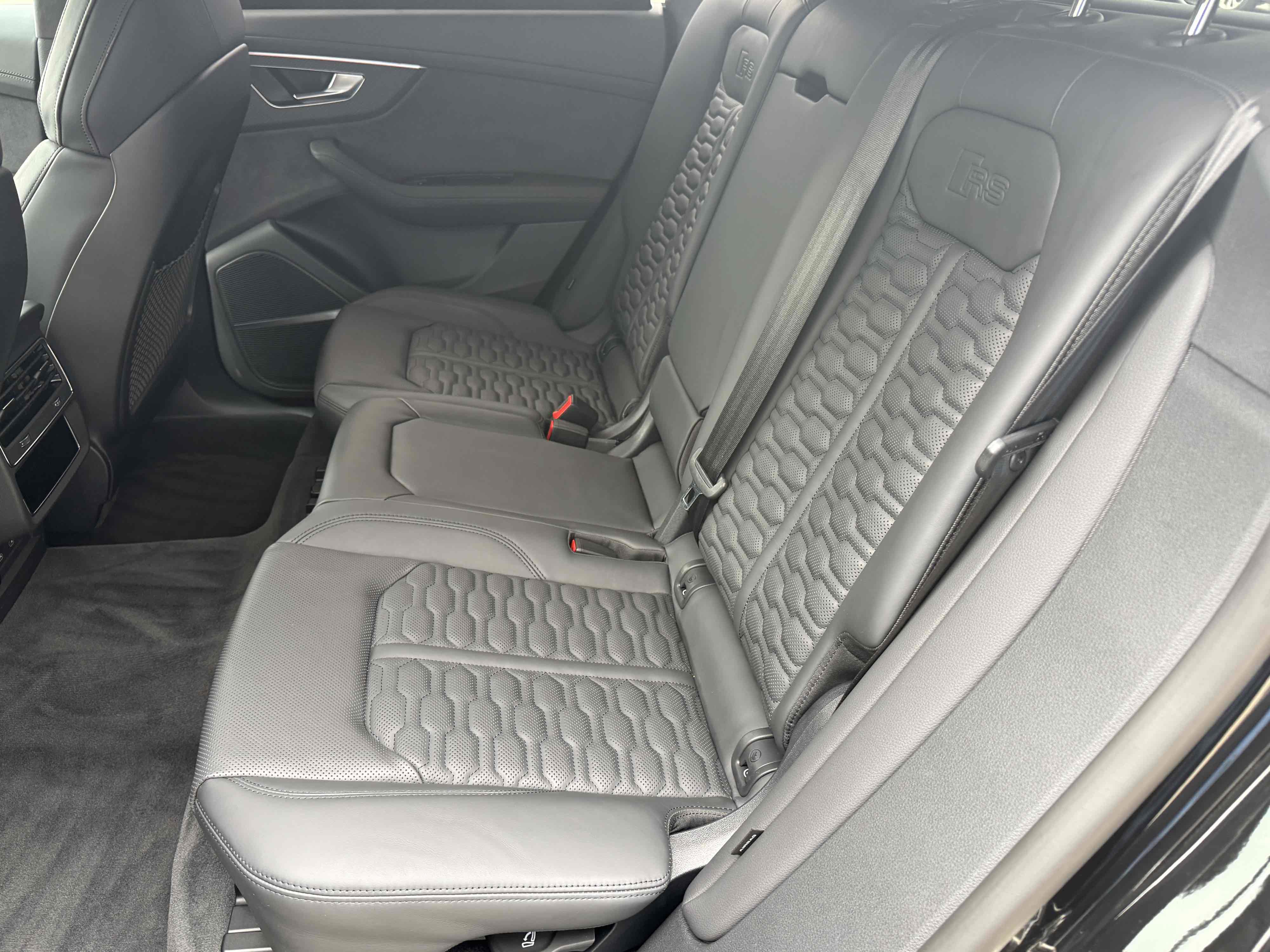 Used 2025 Audi RS Q8 performance image 23