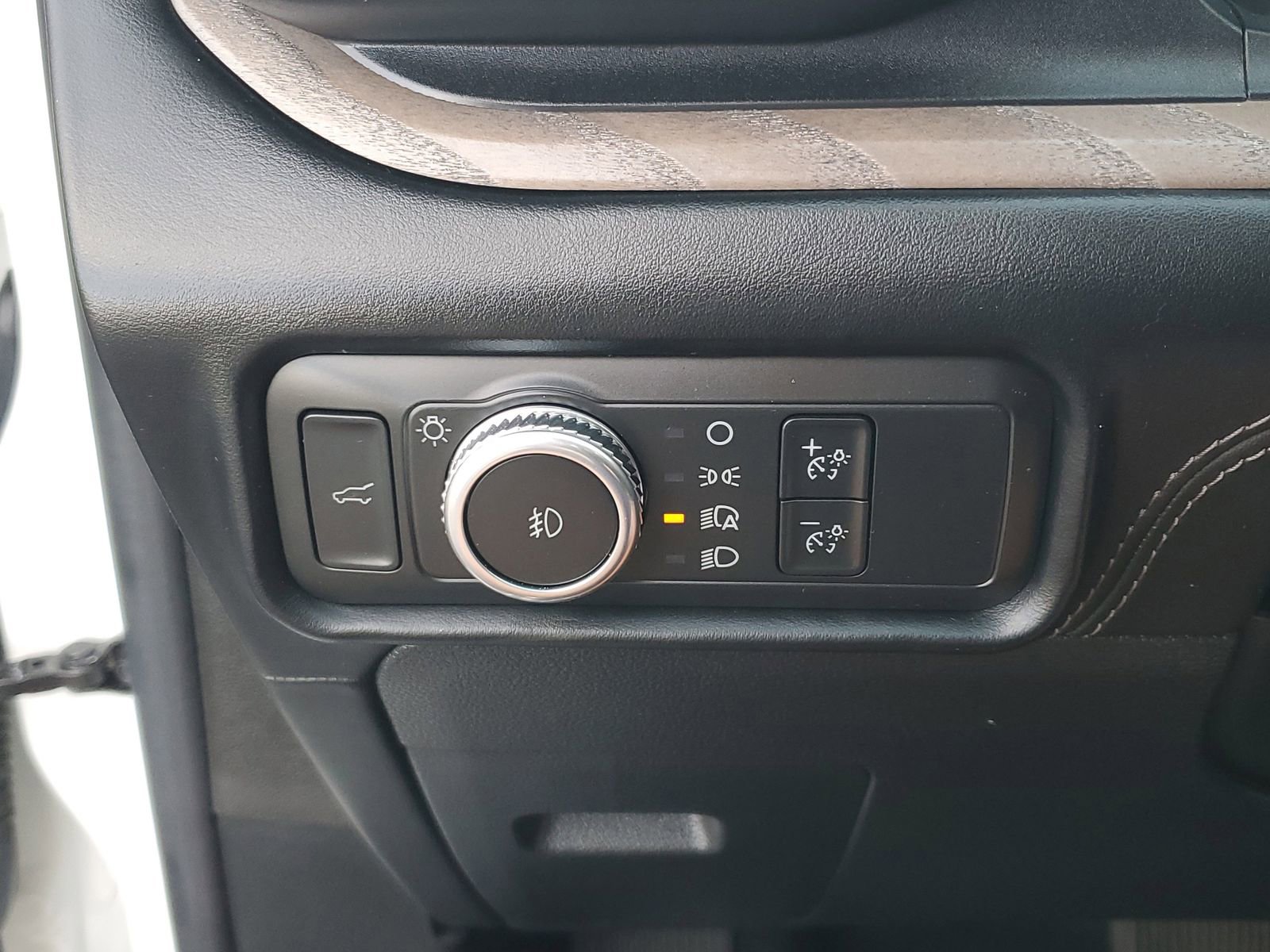 Used 2021 Ford Explorer Platinum w/ Equipment Group 601A image 31