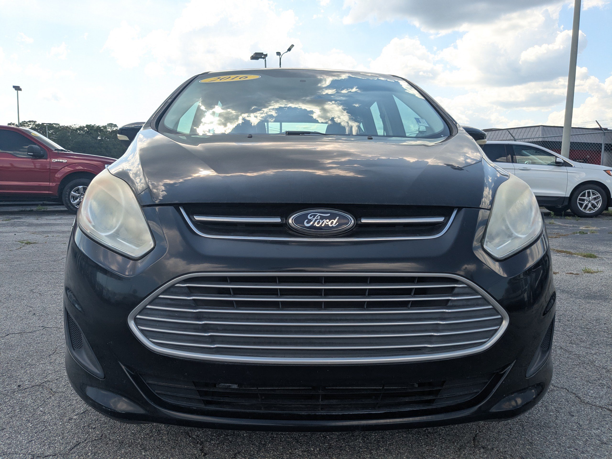 Used 2016 Ford C-MAX SE w/ Equipment Group 201A FWD image 8