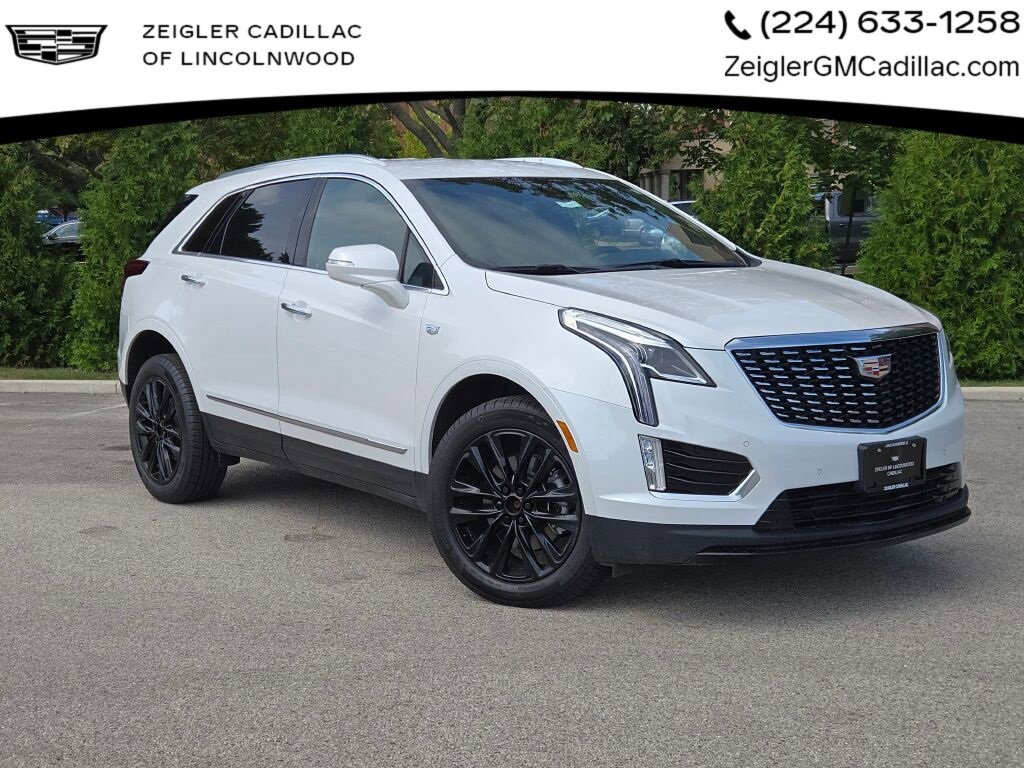 New 2025 Cadillac XT5 Luxury