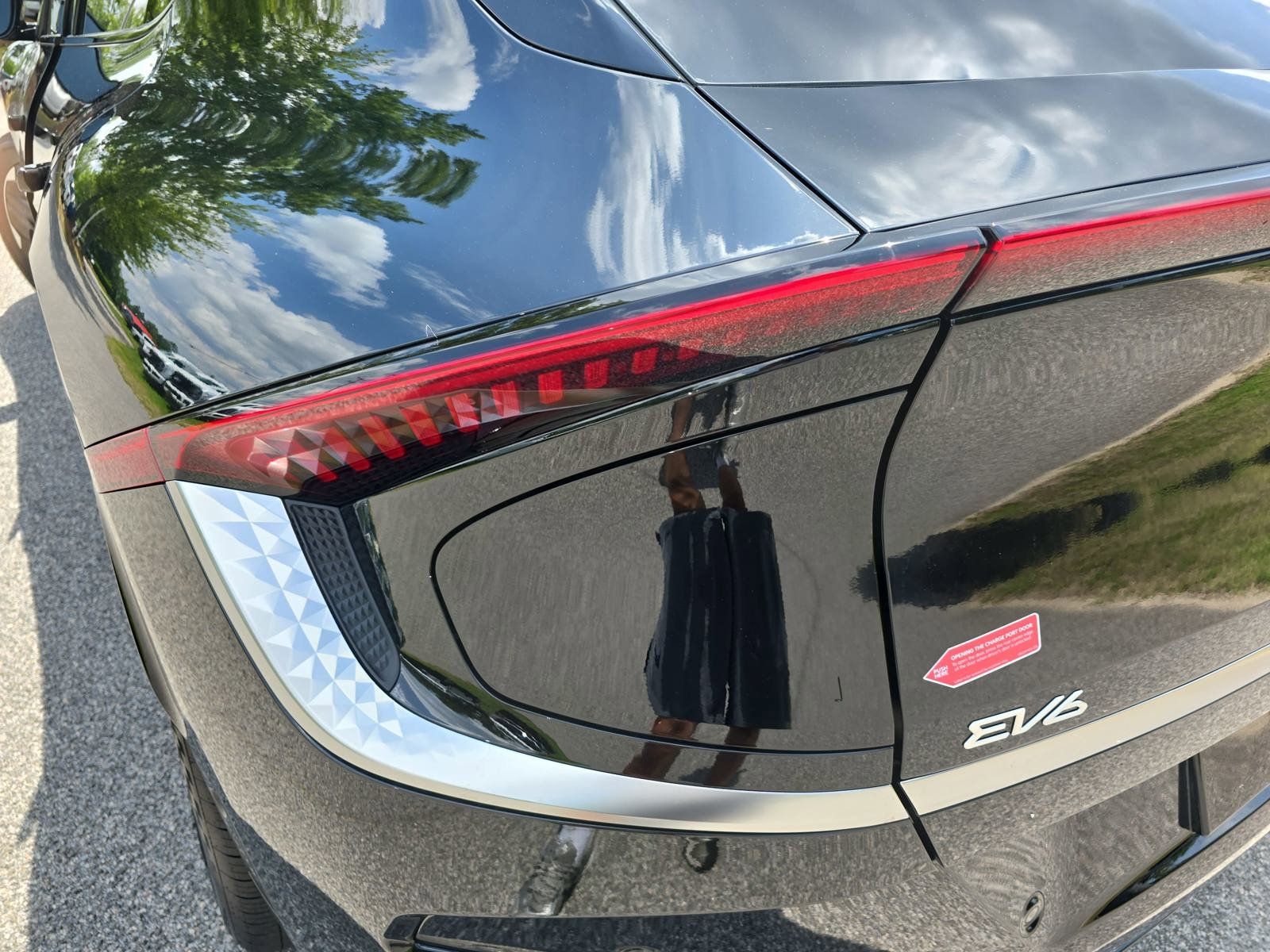 New 2025 Kia EV6 Wind RWD image 32