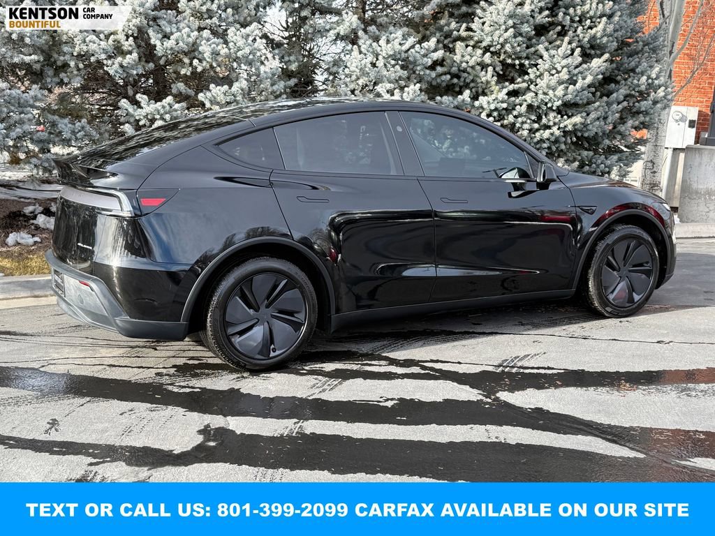 Used 2026 Tesla Model Y AWD image 10