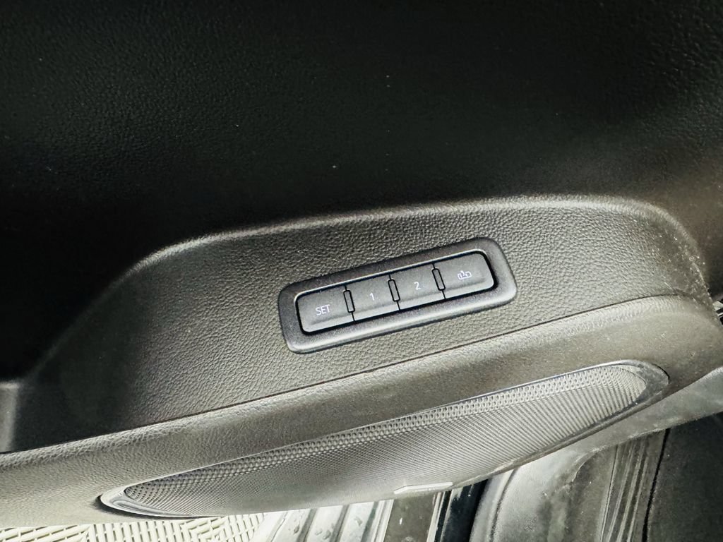 Used 2020 Chevrolet Tahoe LT RWD image 8