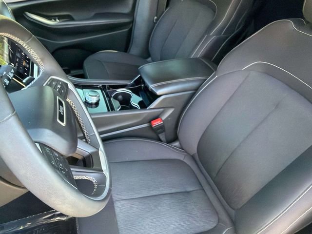 Used 2023 Jeep Grand Cherokee Laredo w/ Luxury Tech Group I AWD/4WD image 20