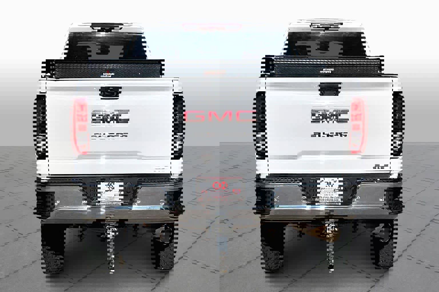 Used 2025 GMC Sierra 2500 SLE image 6