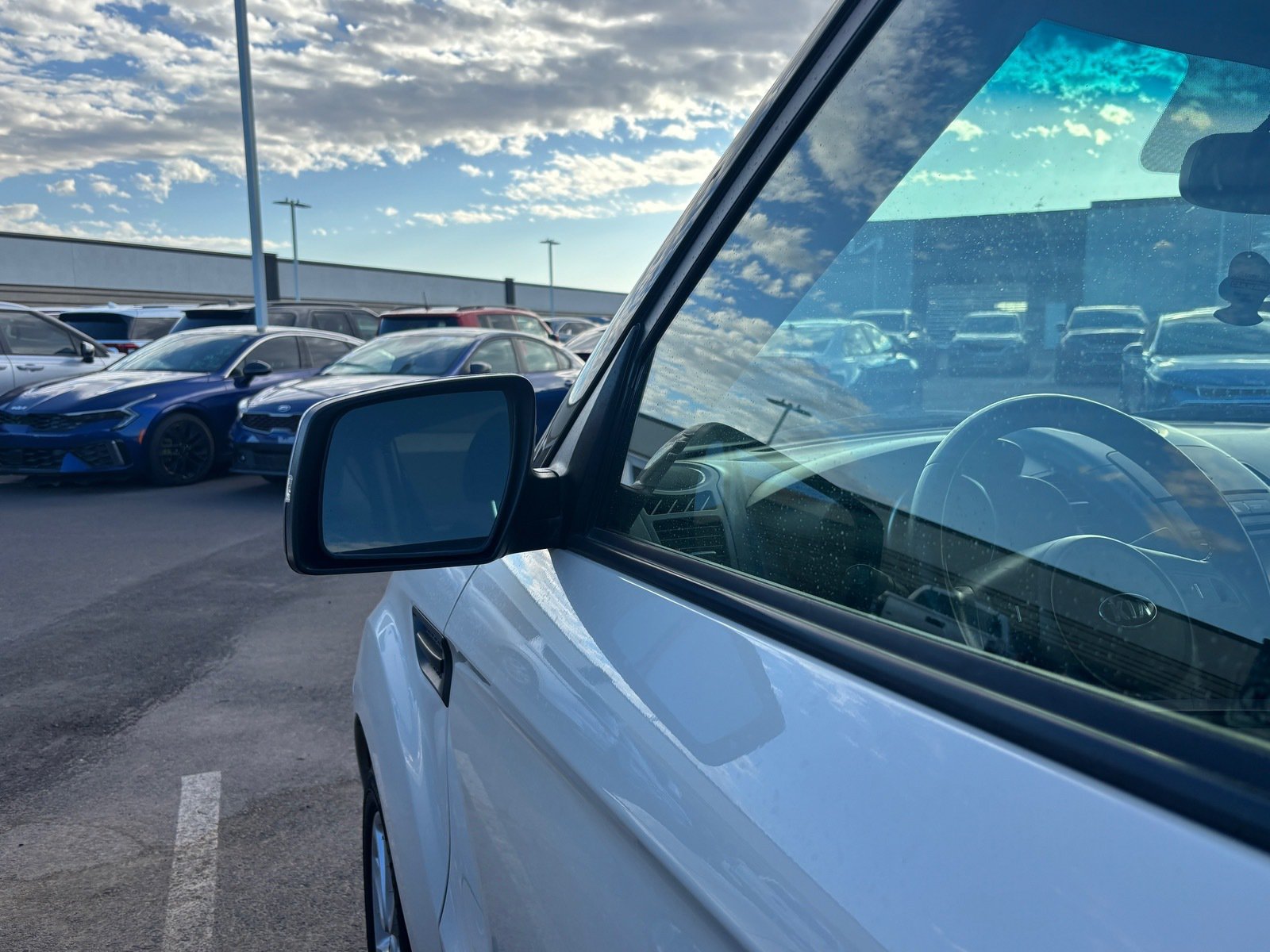 Used 2013 Kia Soul + w/ Audio Pkg FWD image 7