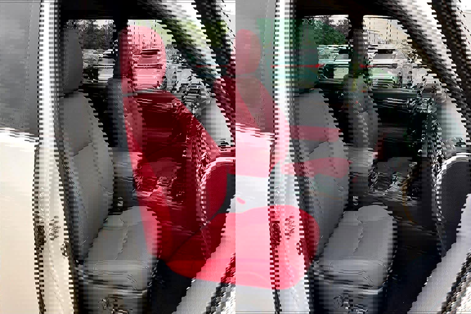 Used 2023 Lexus GX 460 Premium w/ Premium Package image 9