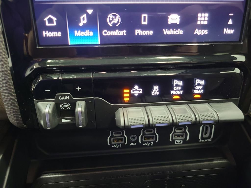 Used 2025 RAM 1500 Limited AWD/4WD image 51