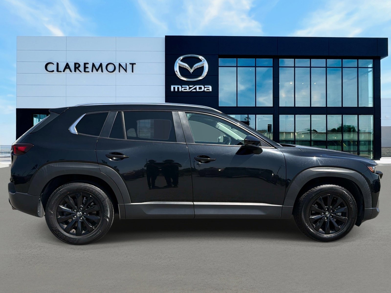 Used 2024 MAZDA CX-50 AWD 2.5 S w/ Preferred Package image 4