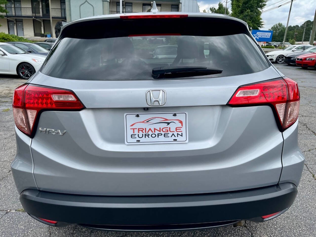 Used 2017 Honda HR-V EX image 6