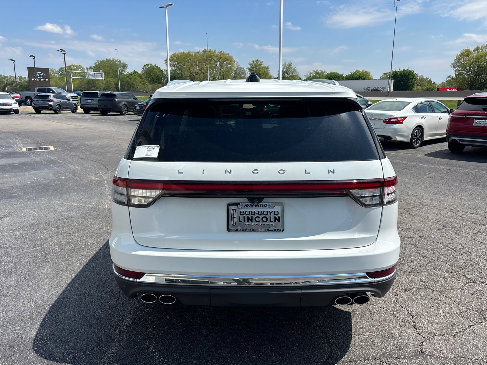 New 2026 Lincoln Aviator Reserve w/ Illumination Package AWD/4WD image 6