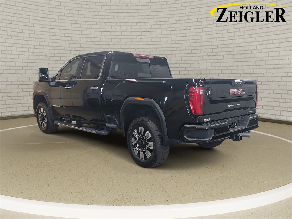 Used 2024 GMC Sierra 3500 Denali w/ Denali Reserve Package image 7