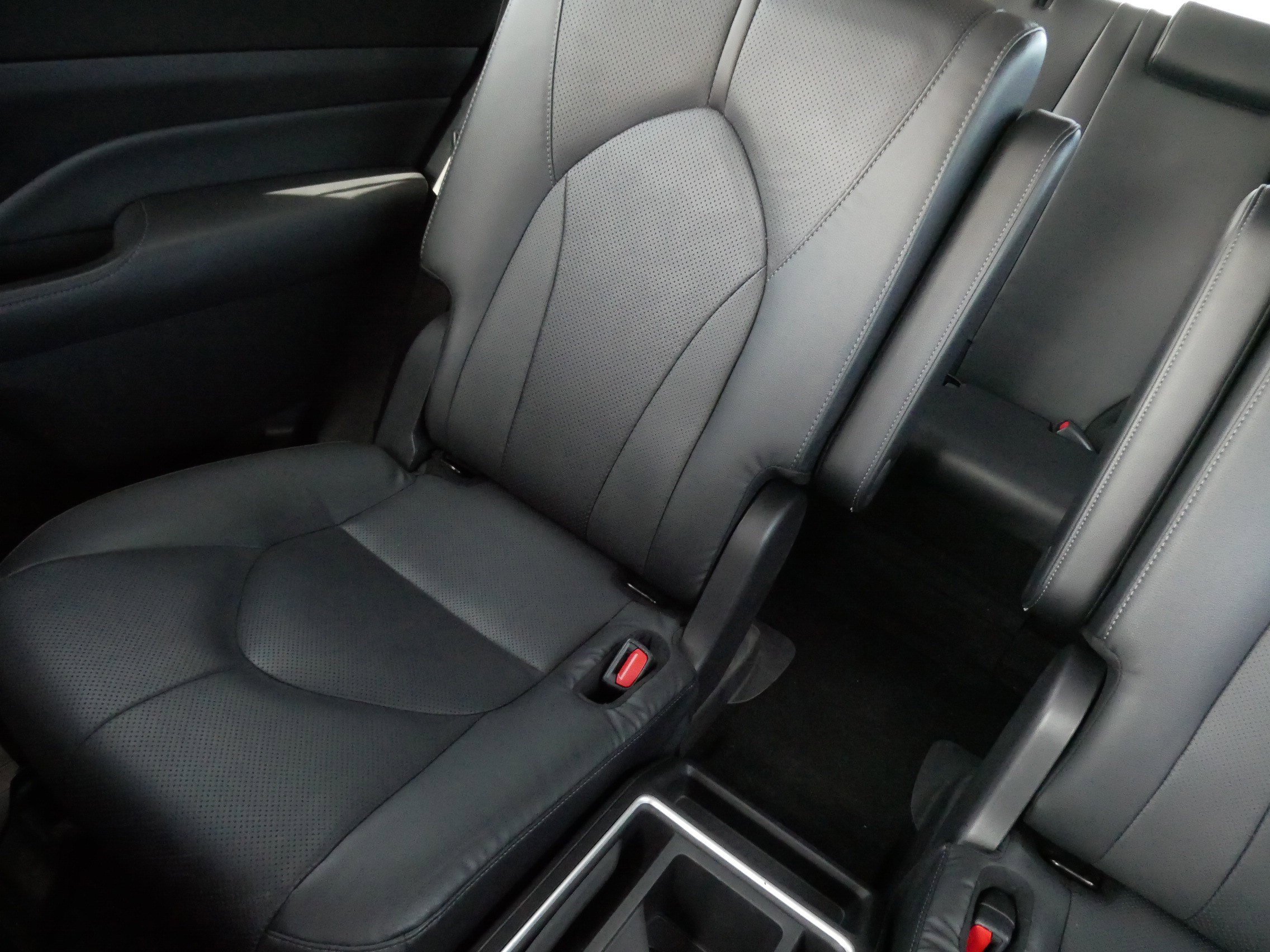 Certified 2025 Toyota Grand Highlander AWD Hybrid image 12