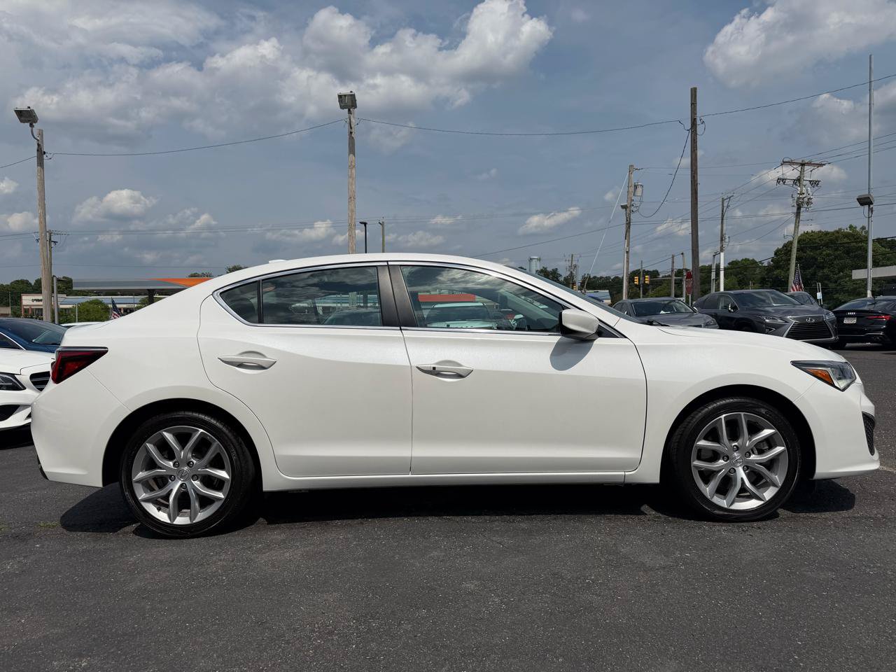 Used 2022 Acura ILX FWD image 4