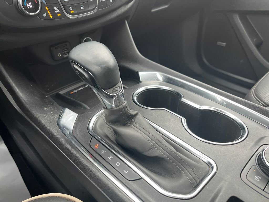 Used 2023 Chevrolet Traverse Premier image 29