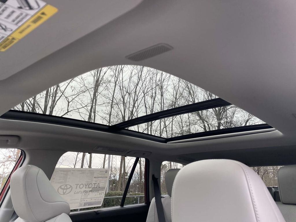 New 2026 Toyota Grand Highlander Limited image 36