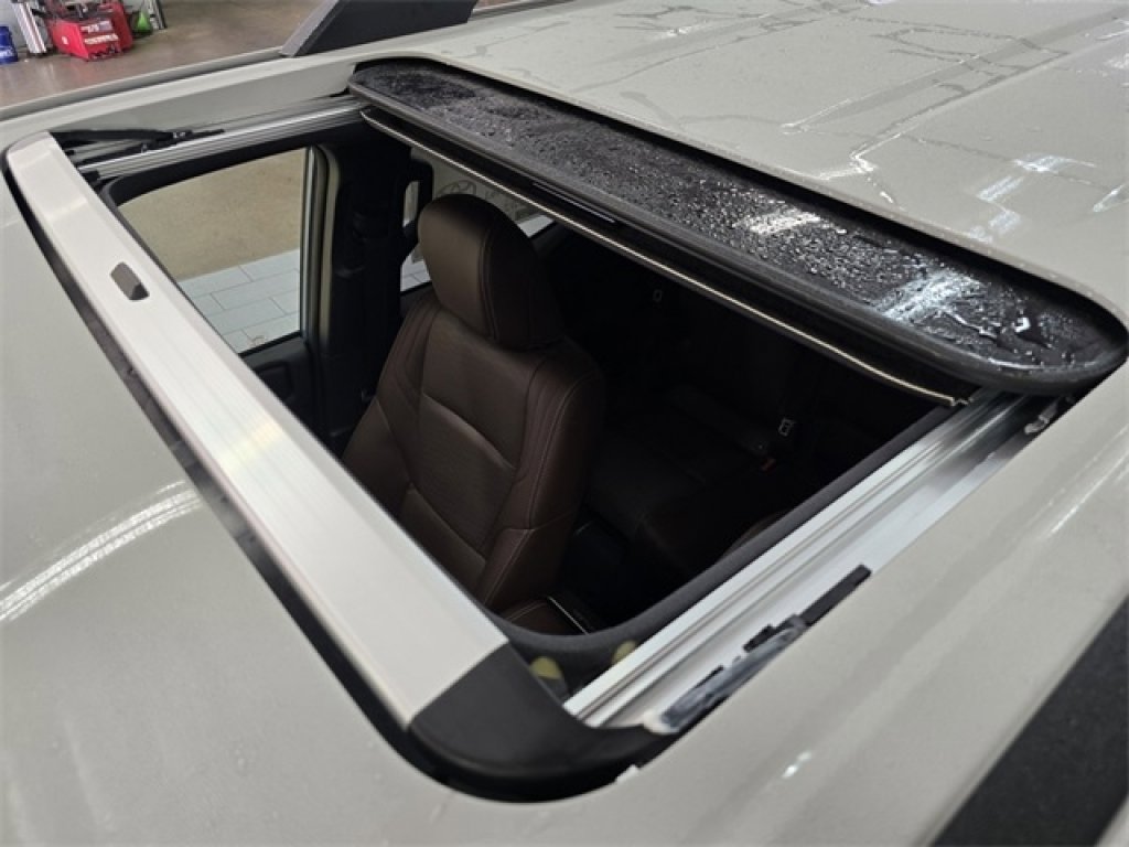 New 2026 Toyota Land Cruiser image 3