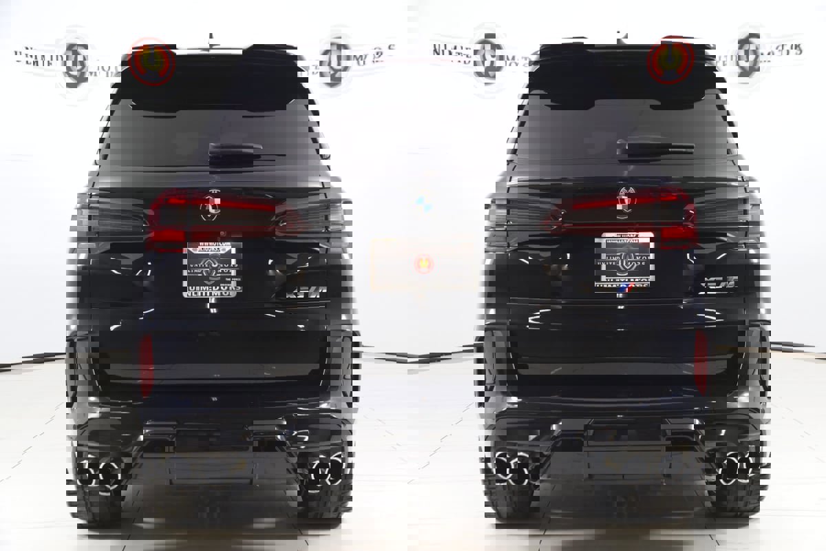 Used 2021 BMW X5 M w/ Executive Package image 65