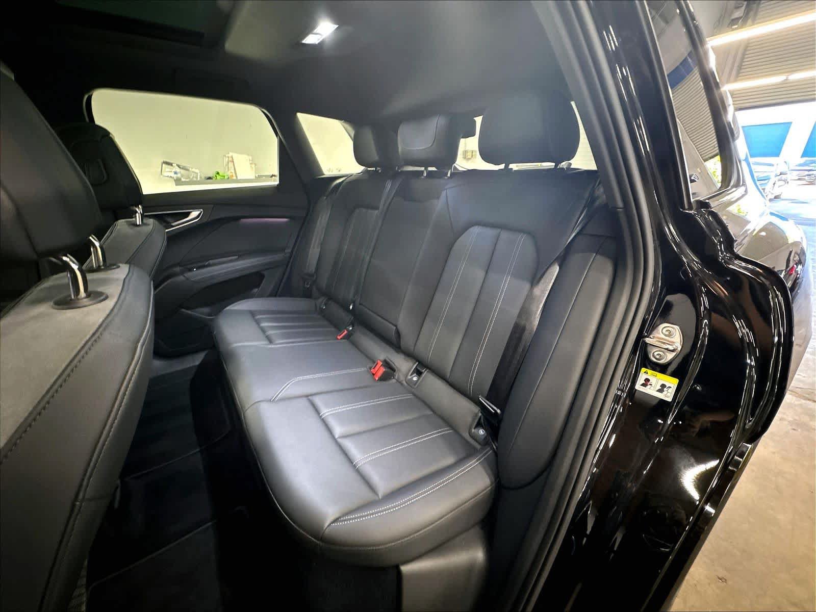 Used 2023 Audi Q4 e-tron Premium Plus AWD/4WD image 27