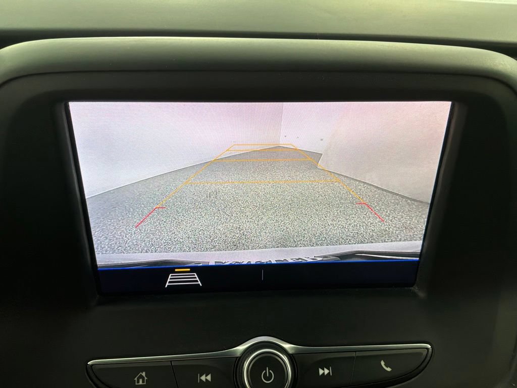Used 2020 Chevrolet Camaro LT RWD image 19