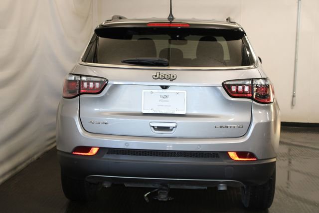 Used 2024 Jeep Compass Limited AWD/4WD image 6