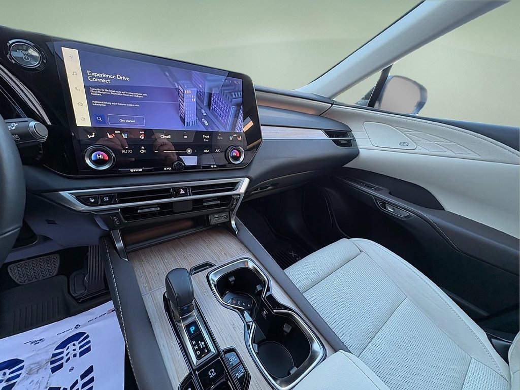 Used 2025 Lexus RX 450h AWD w/ Convenience Package image 31