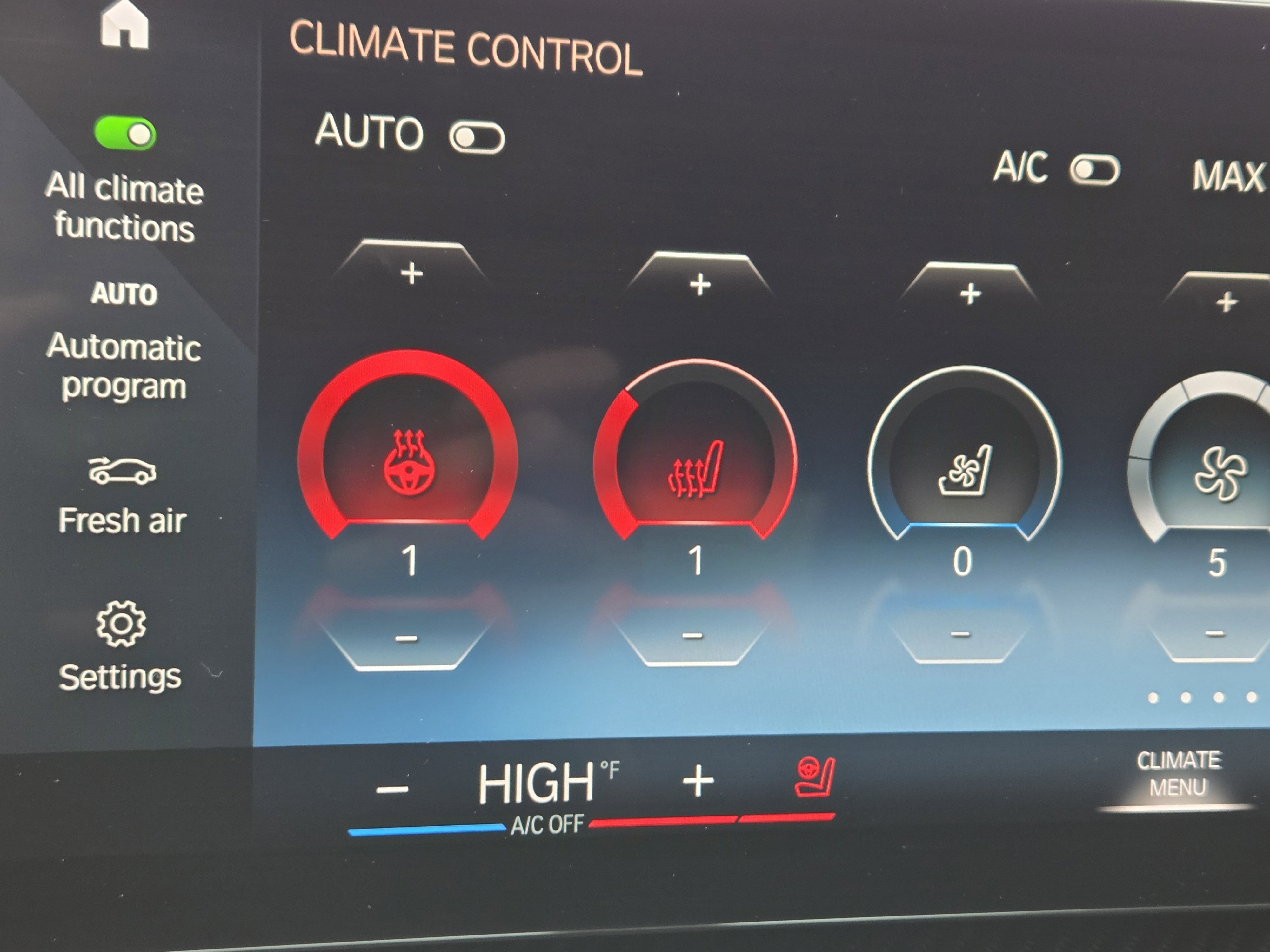 Used 2023 BMW X7 M60i w/ Executive Package image 23