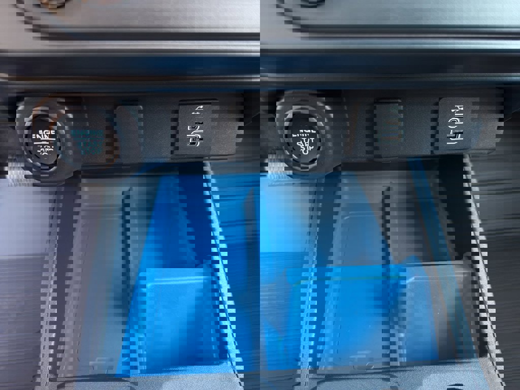 New 2025 Ford Maverick XLT w/ 4K Tow Package image 32