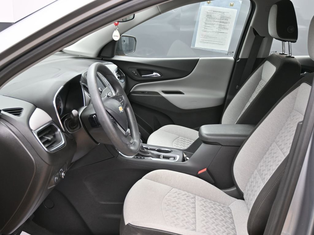Used 2024 Chevrolet Equinox LS FWD image 14