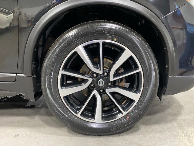 Certified 2020 Nissan Rogue SL w/ Premium Package AWD/4WD image 33