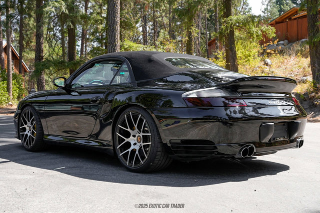 Used 2005 Porsche 911 Turbo S image 16