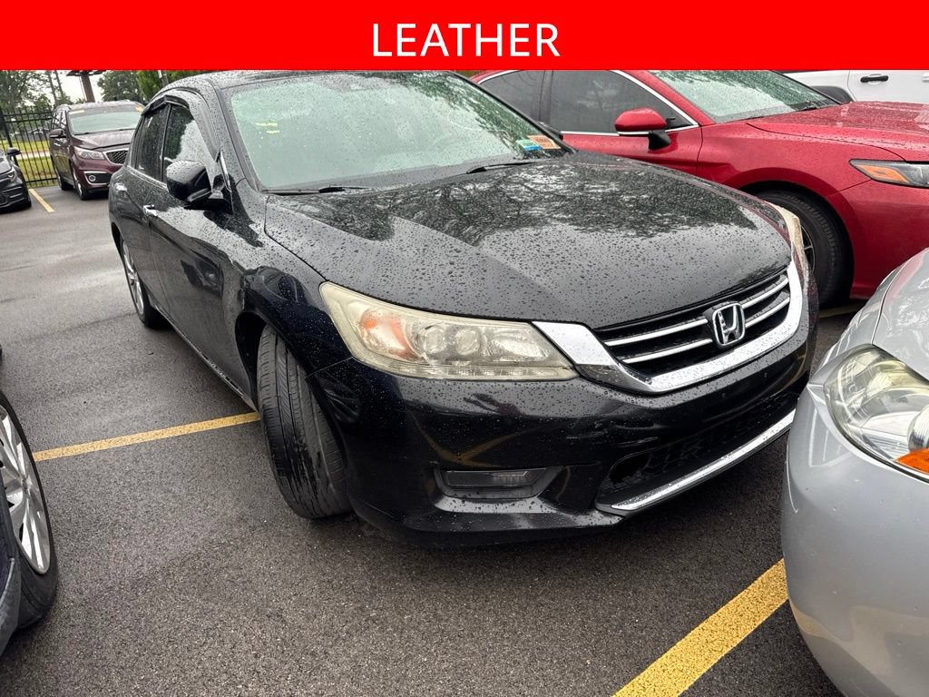 Used 2015 Honda Accord Touring image 3