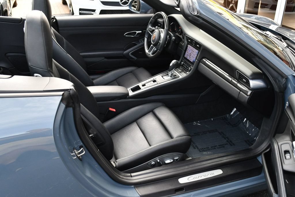 Used 2017 Porsche 911 Carrera image 60