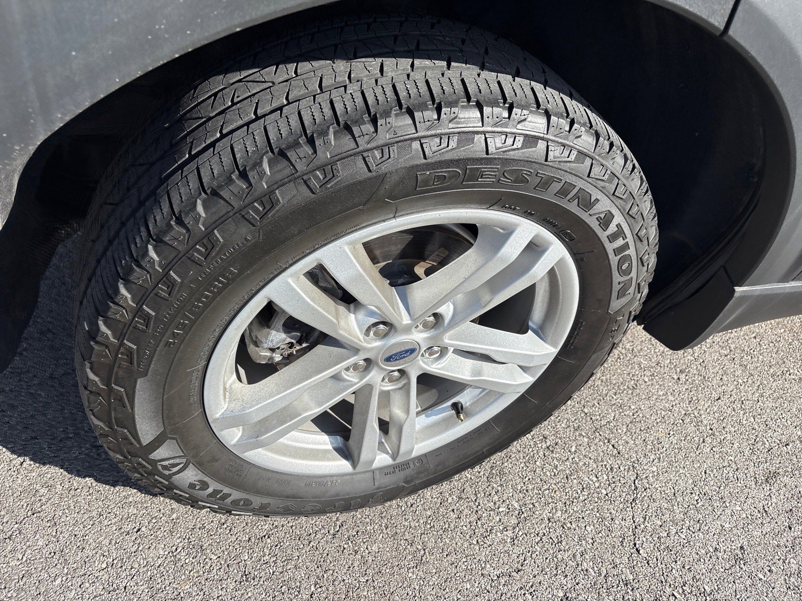 Used 2022 Ford Explorer XLT w/ Equipment Group 202A image 11