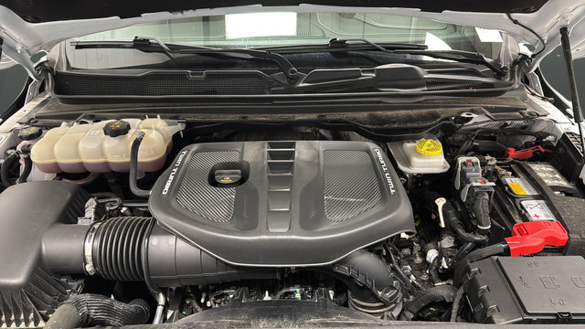 Used 2025 RAM 1500 Limited w/ Bed Utility Group AWD/4WD image 28
