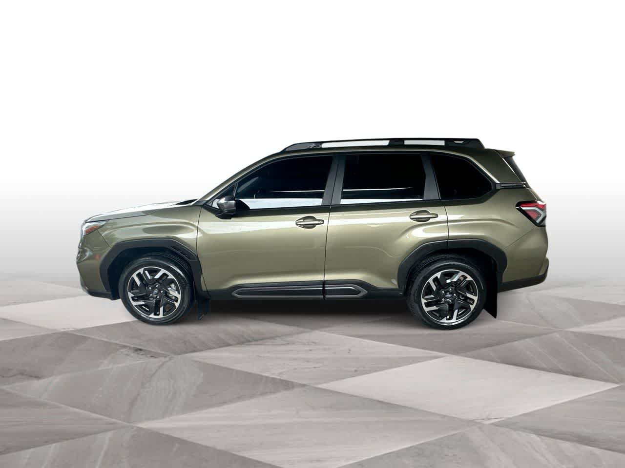 Used 2025 Subaru Forester Limited AWD/4WD image 5