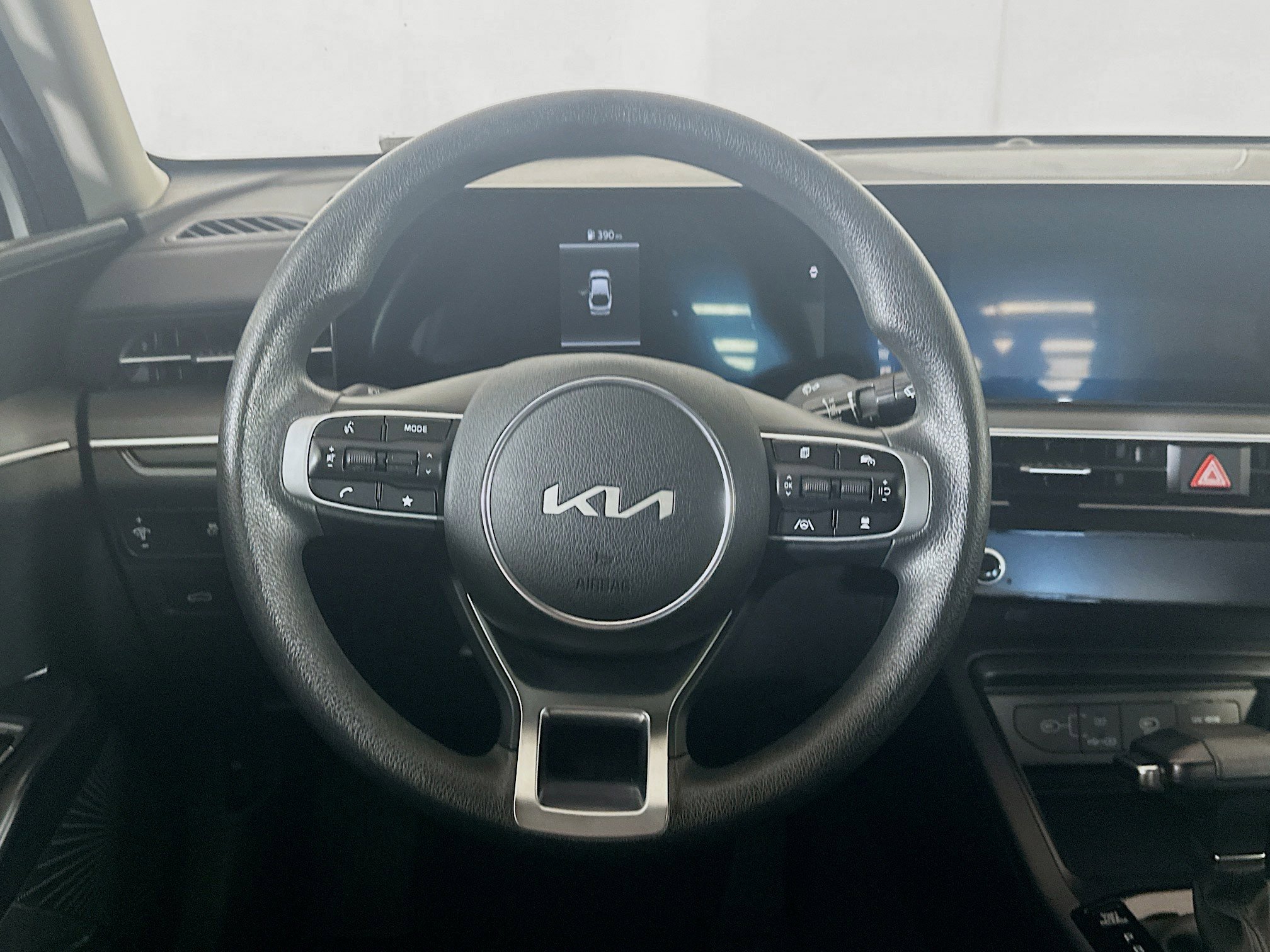 Used 2025 Kia K5 LXS image 18