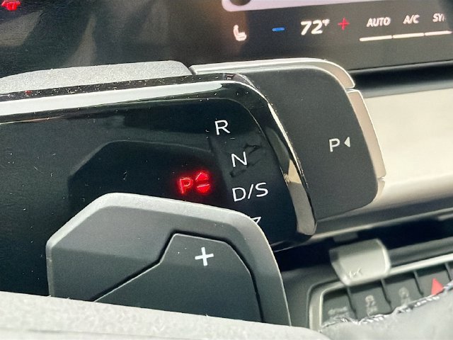 New 2026 Audi Q3 quattro 2.0T AWD/4WD image 28