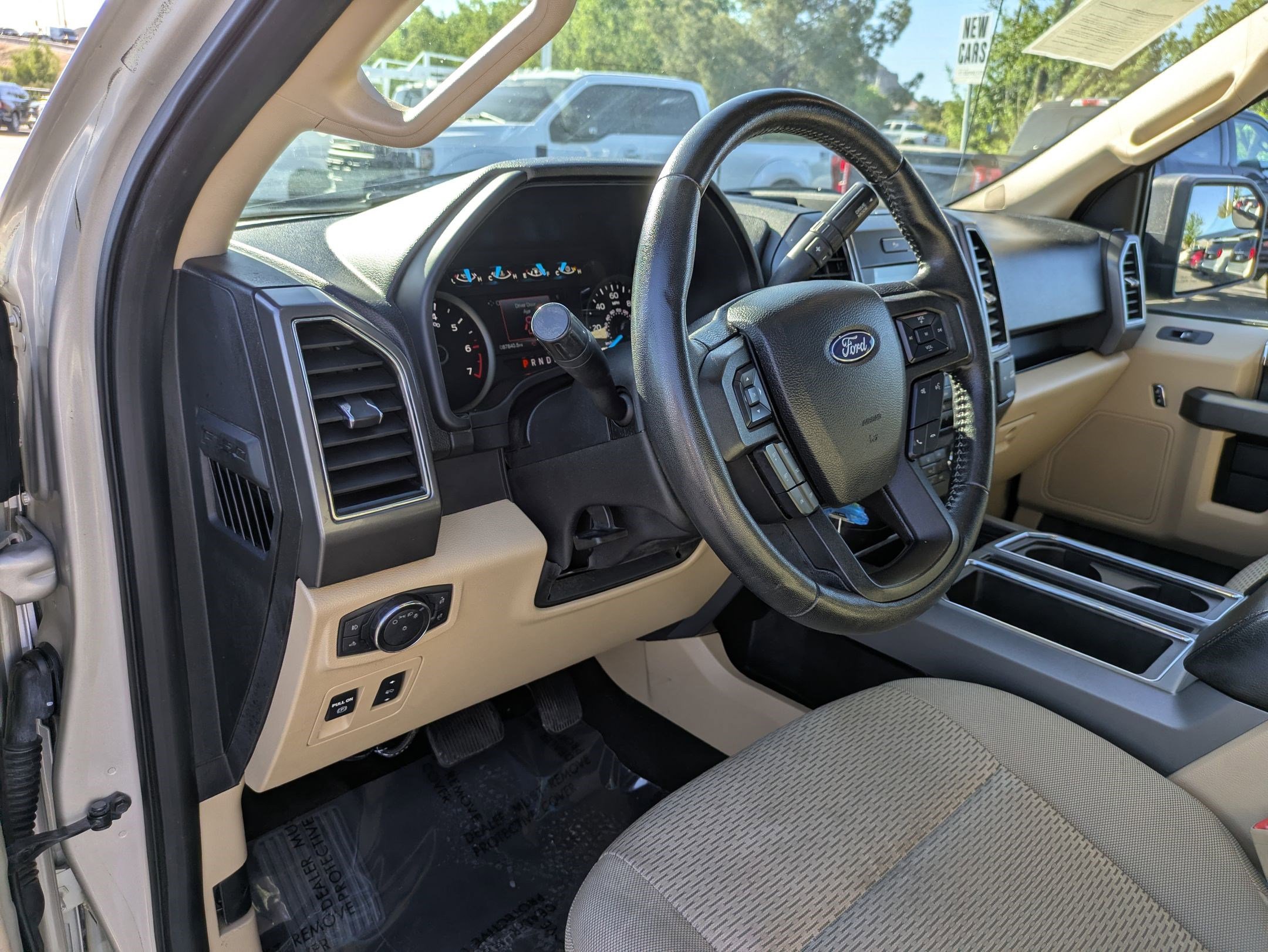 Used 2018 Ford F150 XLT w/ Equipment Group 302A Luxury image 14