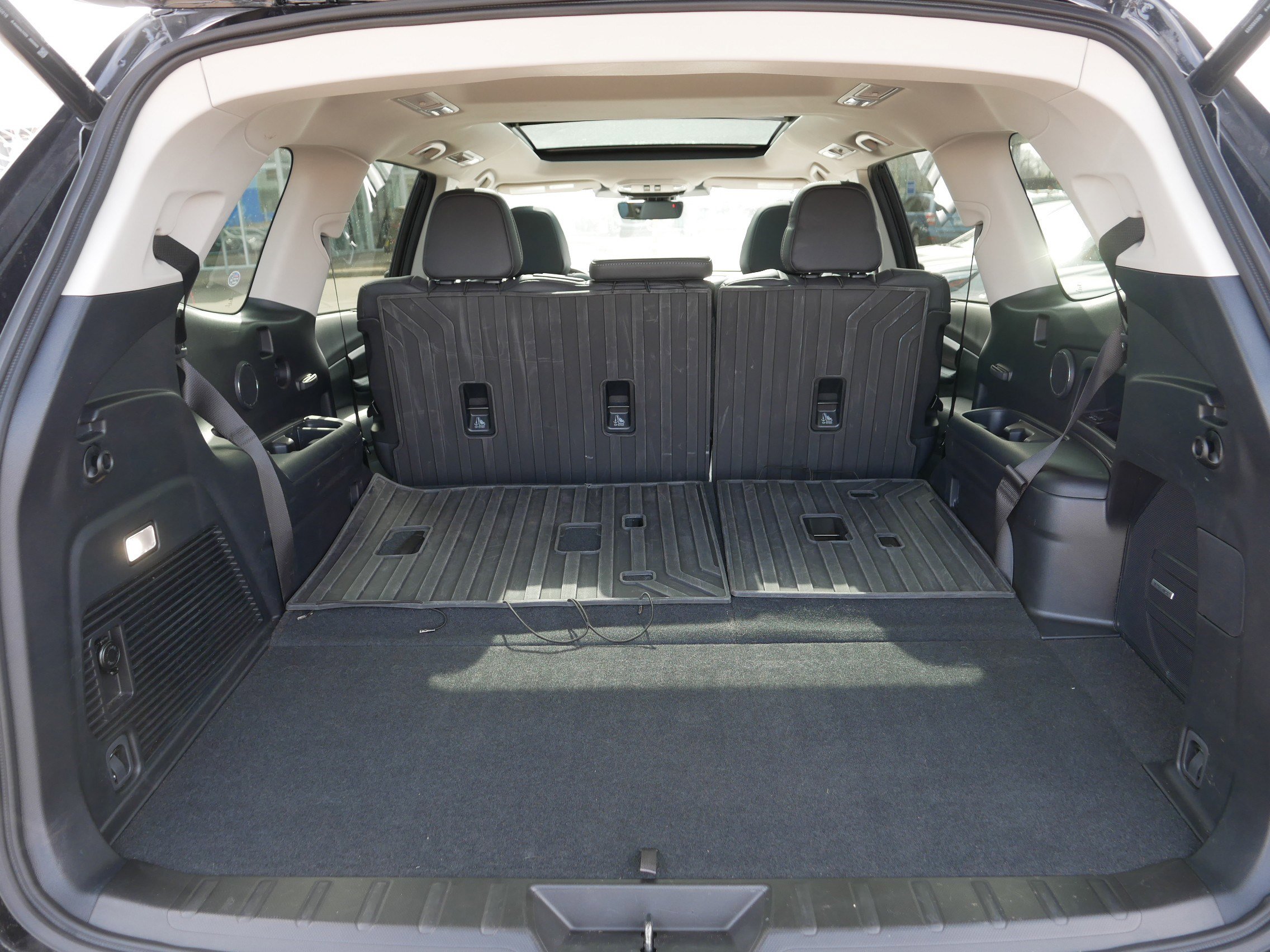 Certified 2025 Subaru Ascent Limited image 18