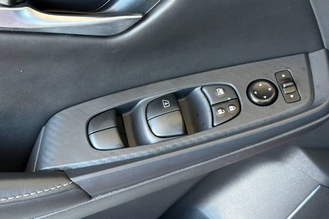 Used 2024 Nissan Sentra SV FWD image 12