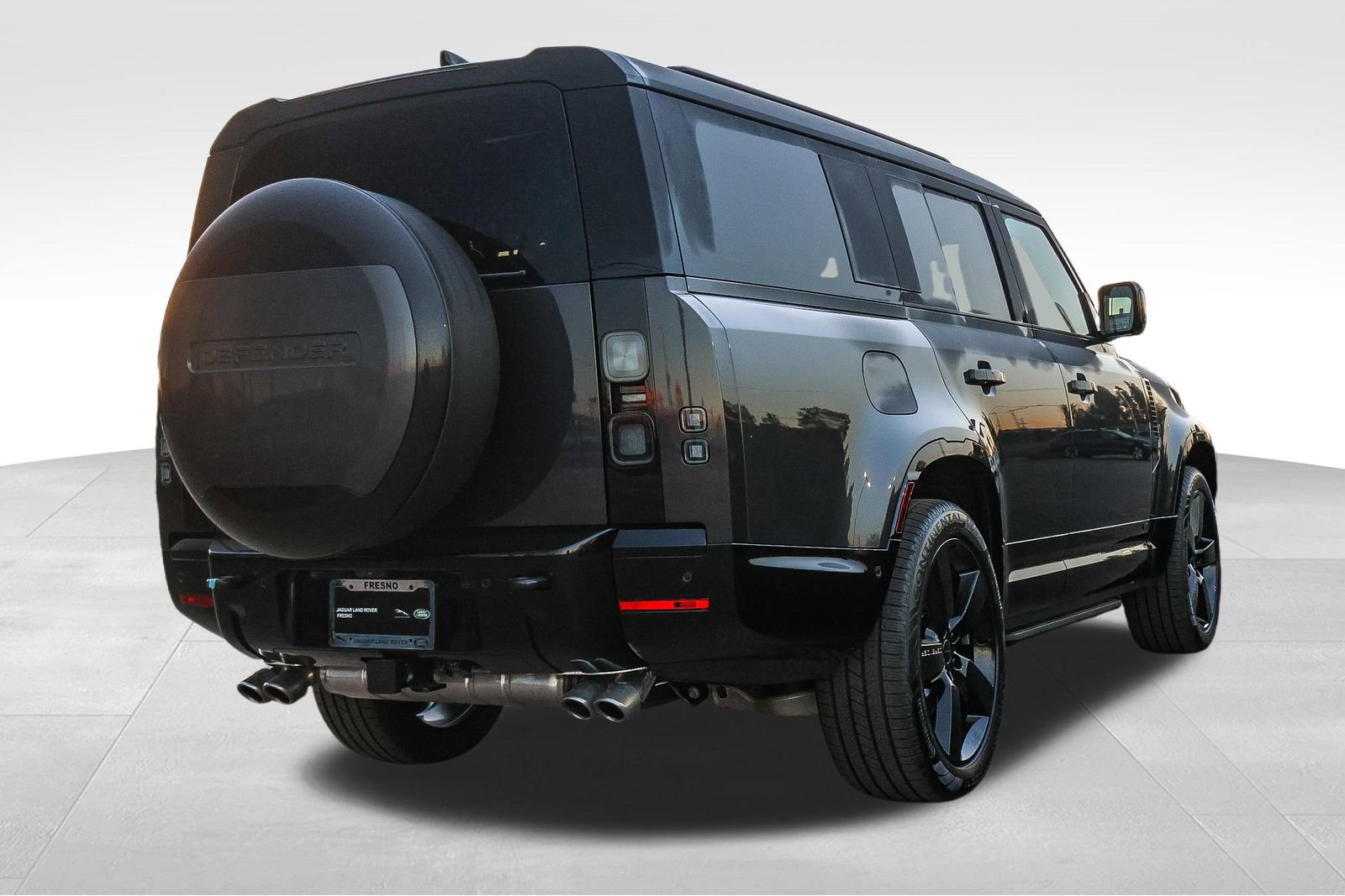 New 2026 Land Rover Defender 130 V8 image 5