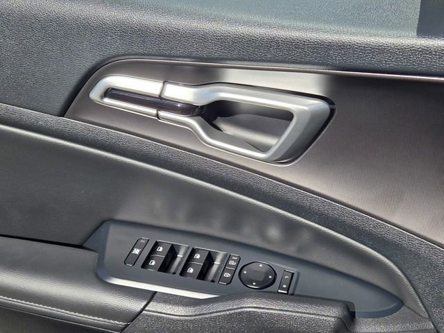 New 2026 Kia Sportage EX image 17