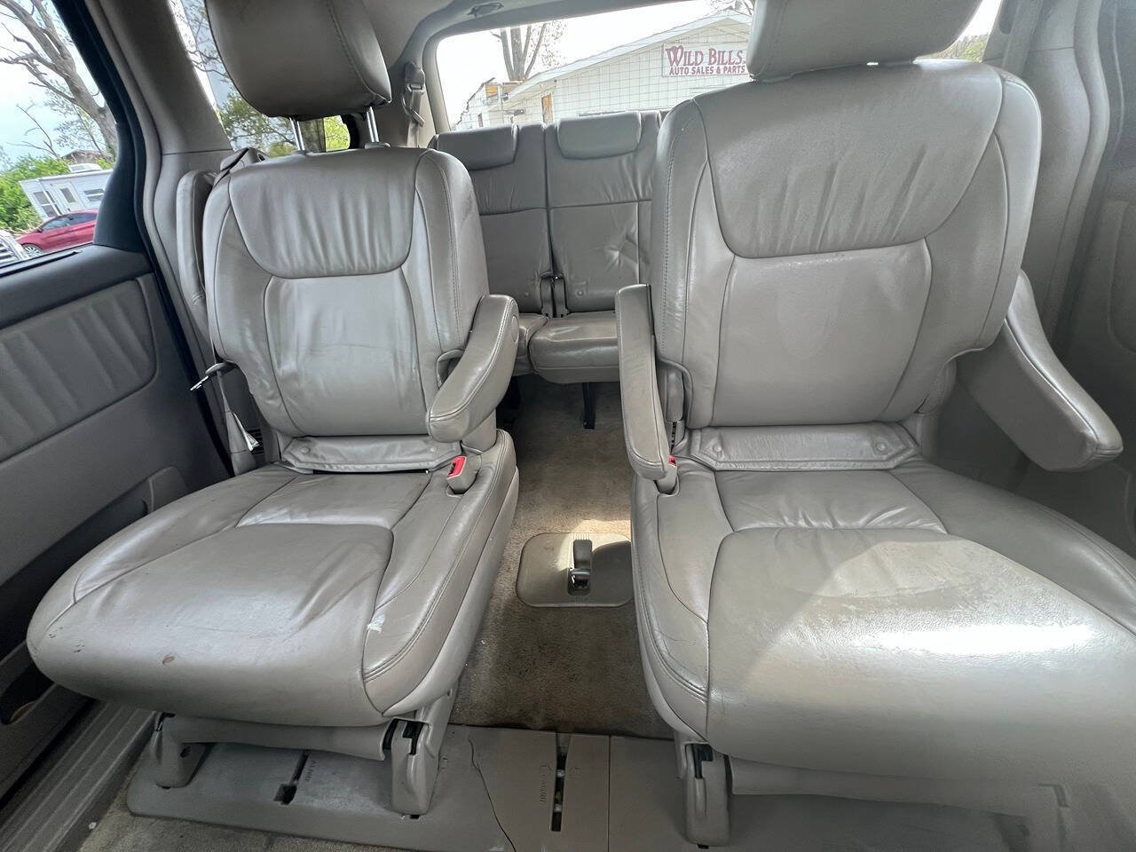 Used 2009 Toyota Sienna XLE Limited AWD/4WD image 2