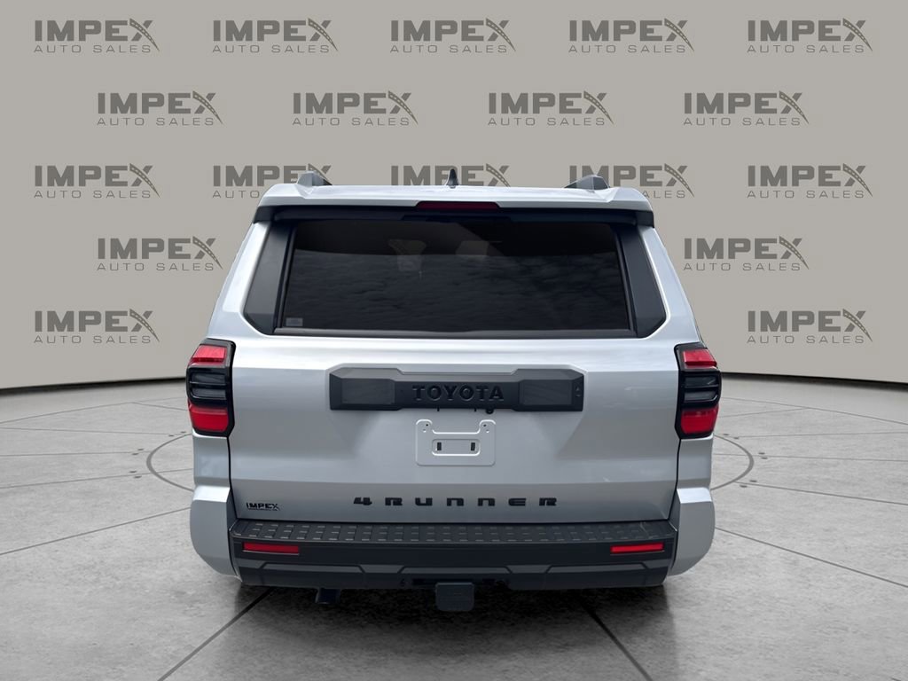 Used 2025 Toyota 4Runner SR5 AWD/4WD image 4