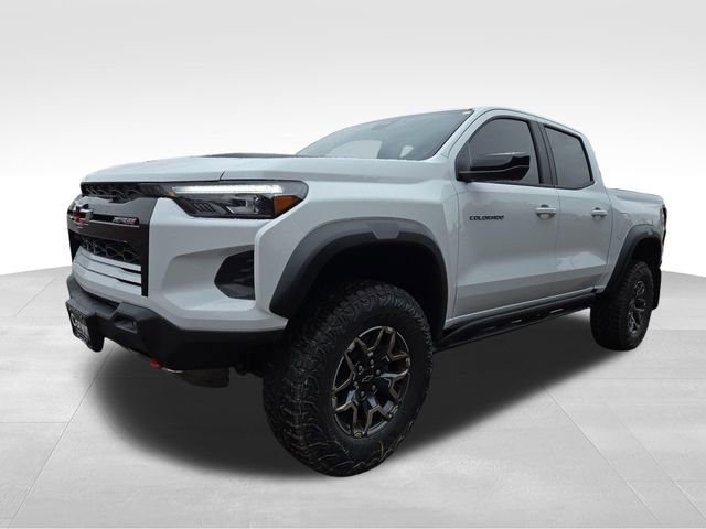 New 2026 Chevrolet Colorado ZR2 w/ Technology Package AWD/4WD image 5