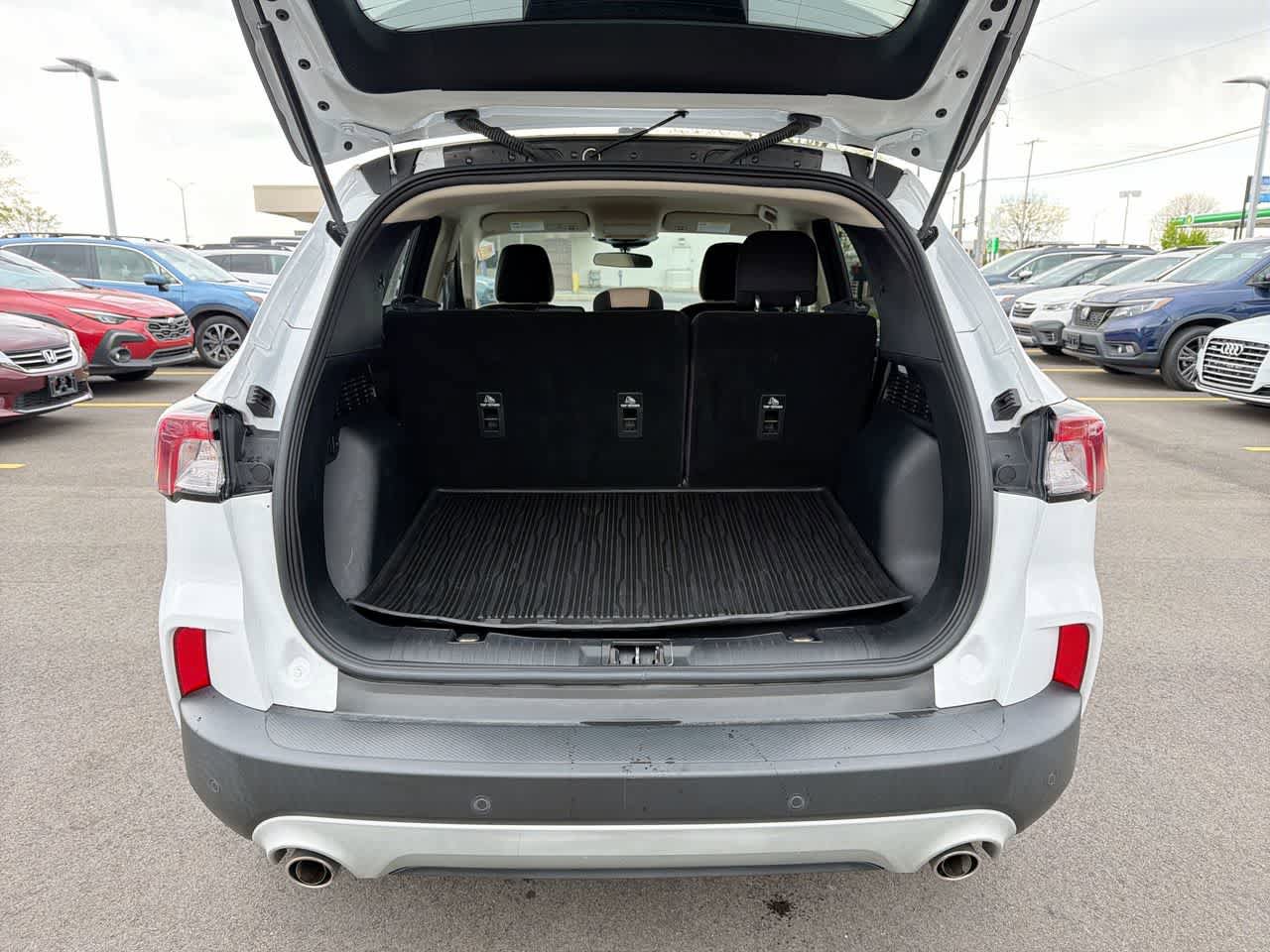 Used 2020 Ford Escape SE Sport AWD/4WD image 35