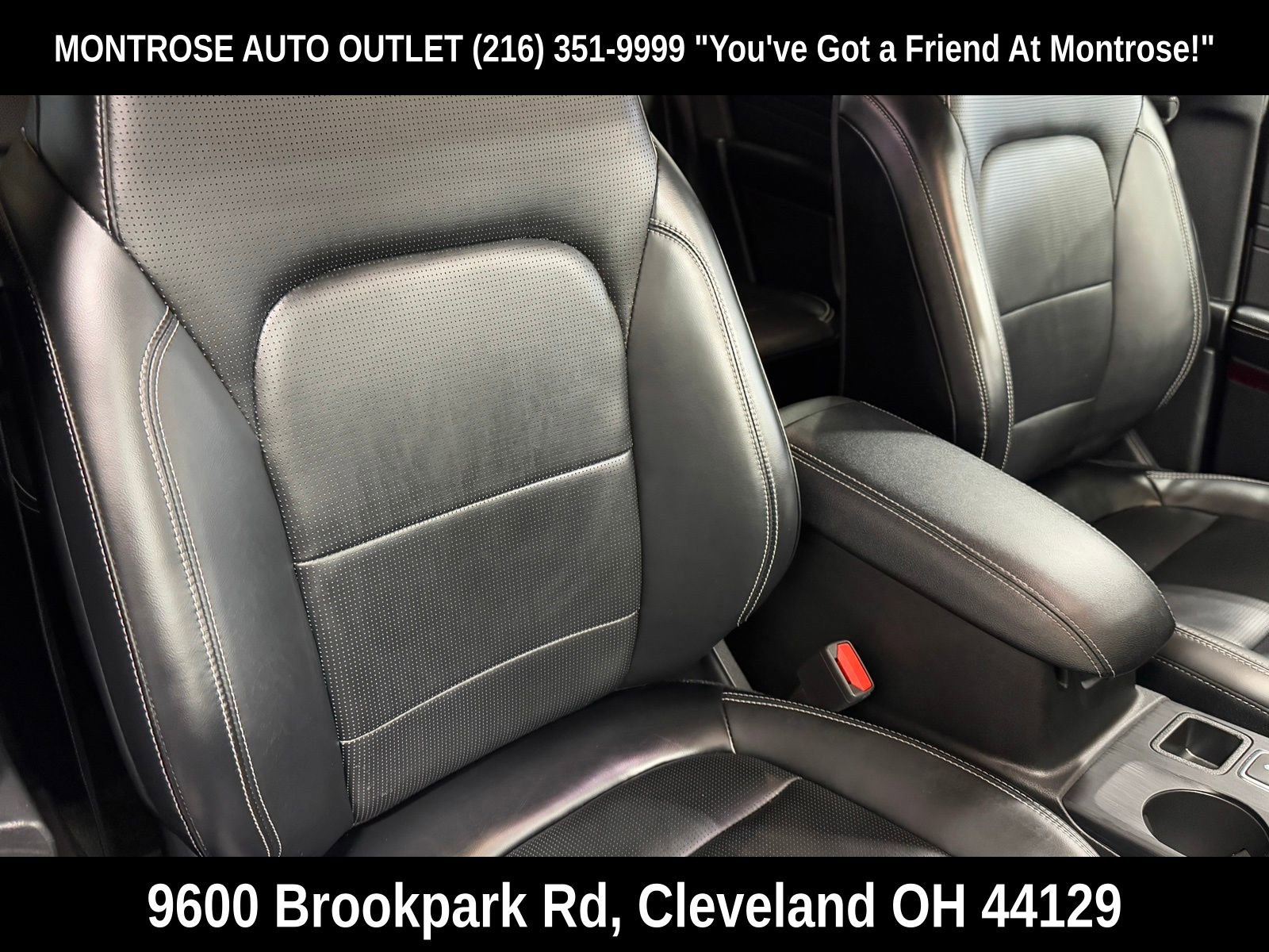 Used 2025 Ford Escape Platinum image 48