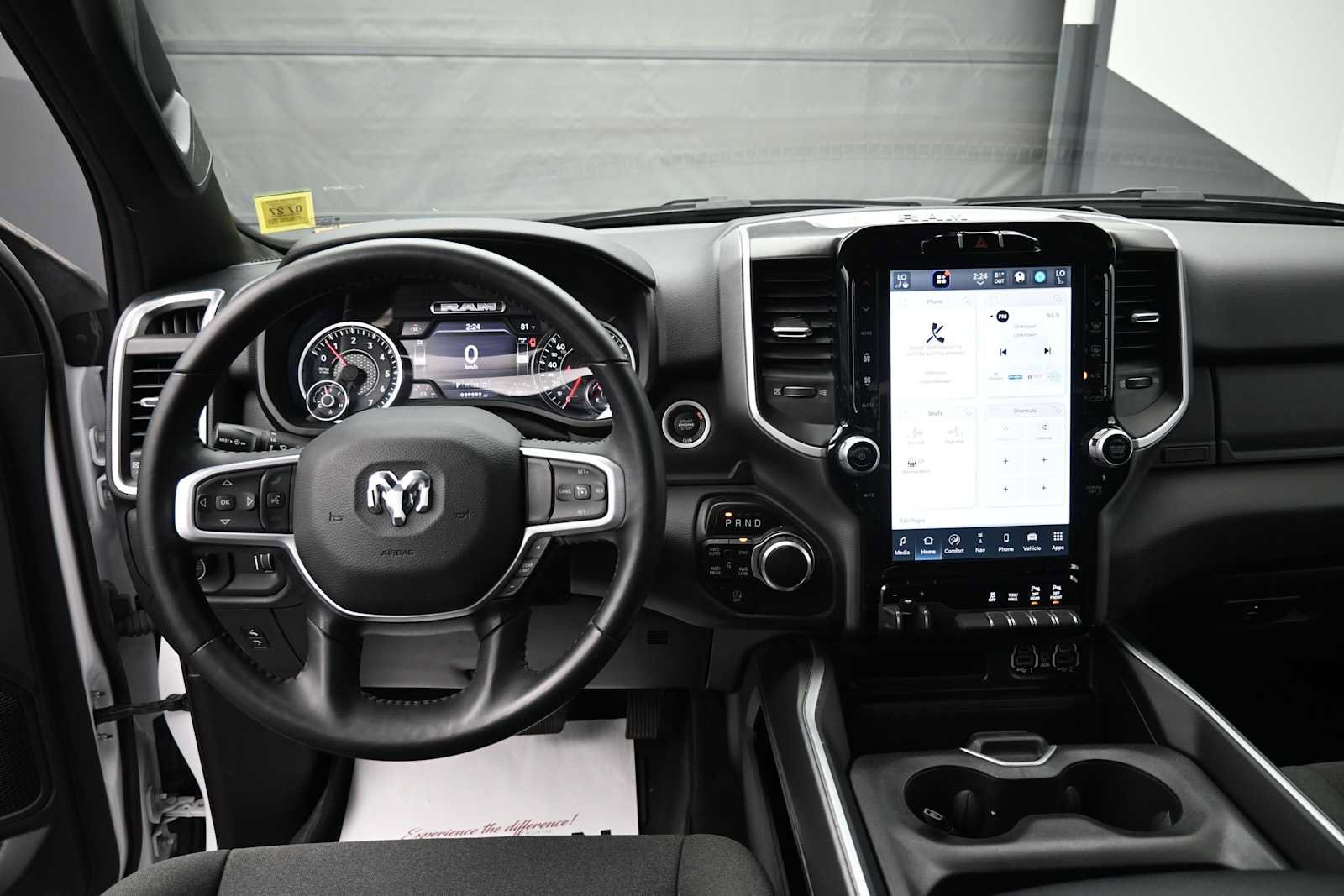 Used 2023 RAM 1500 Big Horn AWD/4WD image 14