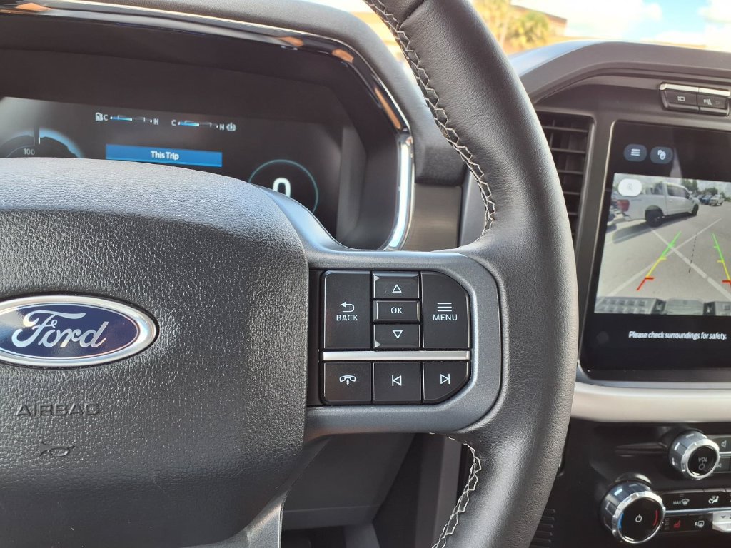 Used 2023 Ford F150 Lightning XLT AWD/4WD image 35